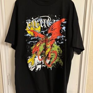 Fantasy graphic tee from Vivere